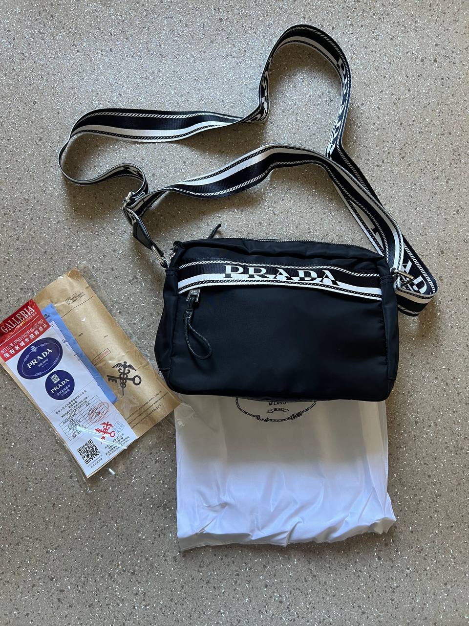 sacouche Prada qualite premium