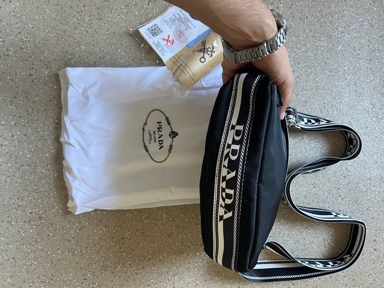 sacouche Prada qualite premium