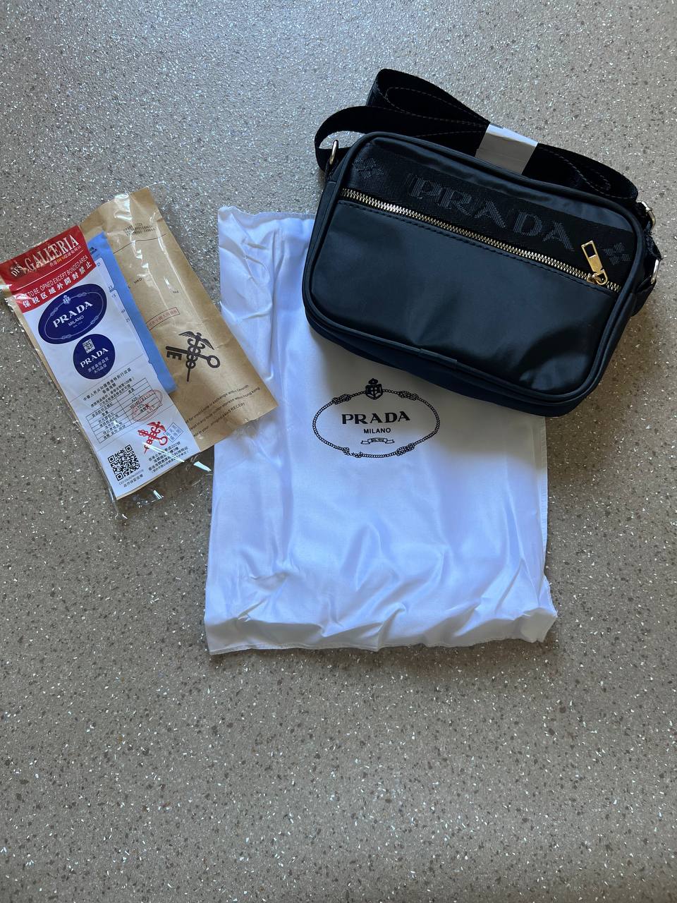 sacouche Prada deux qualite premium