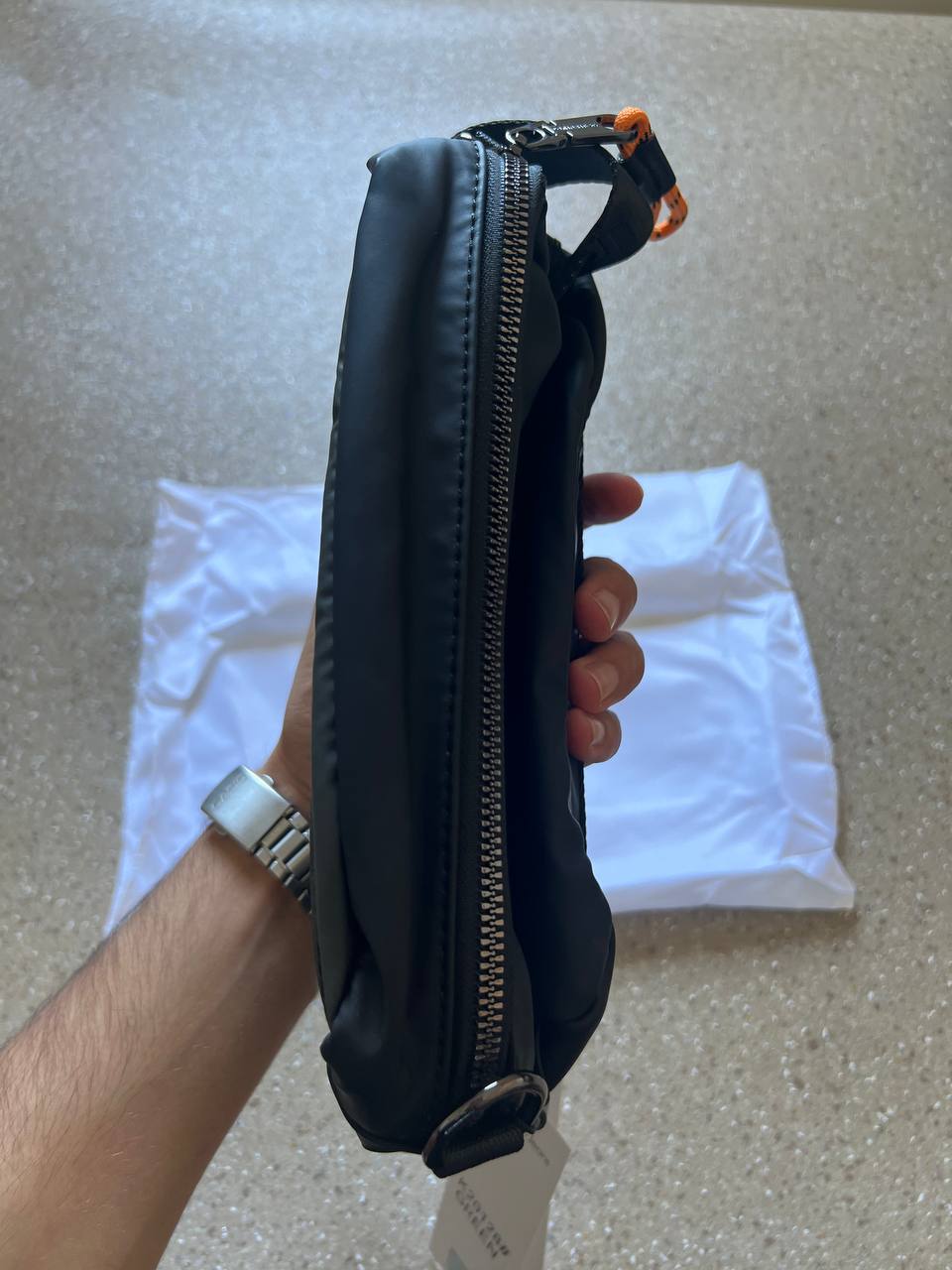 sacouche Calvin Klein deux qualite premium